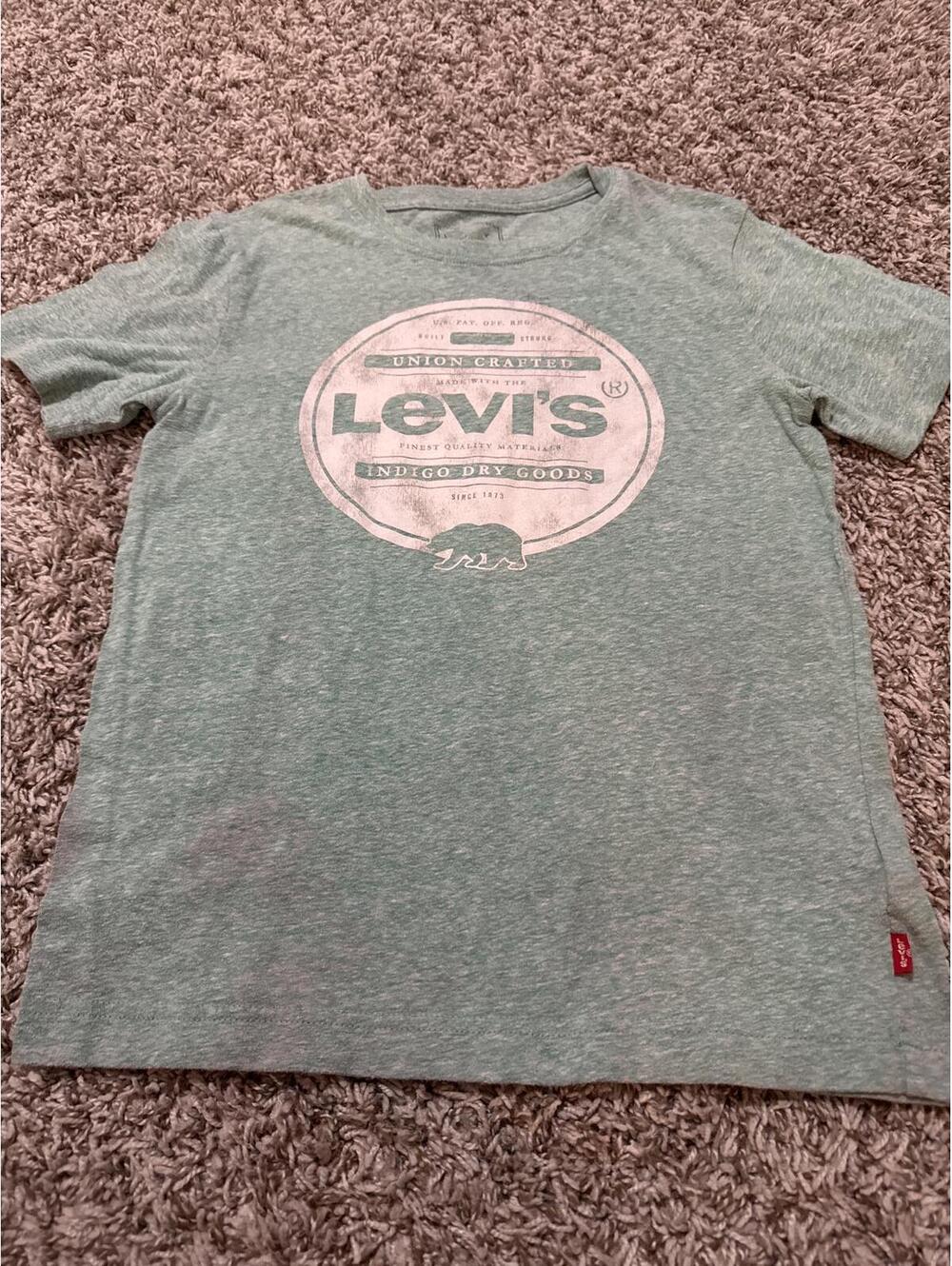 Levi's Boys' Graphic T-Shirt Size M 10-12 Years